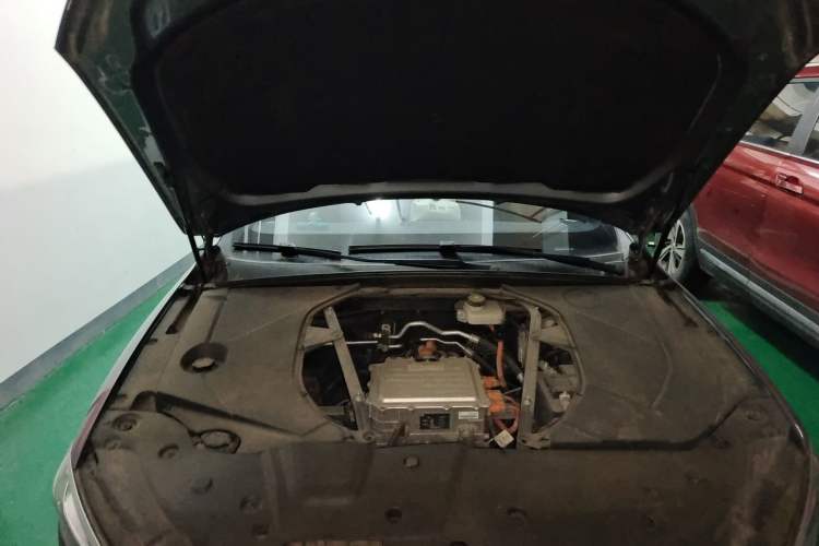Used BYD Qin PLUS 2021 EV 500KM Luxury Model Engine Bay