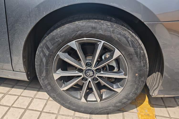 Used BYD Qin PLUS 2021 DM-i 55KM Prestige Model Exterior 1