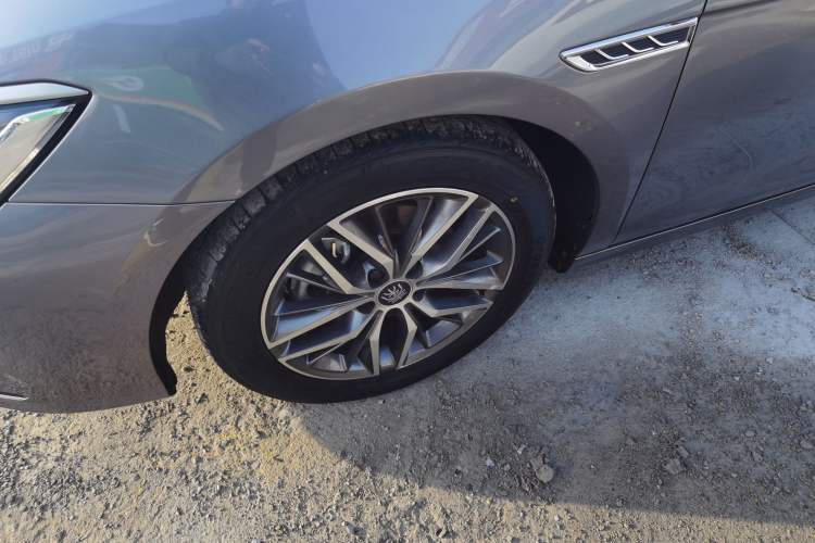 Used BYD Qin PLUS 2021 DM-i 55KM Flagship Model Exterior 2