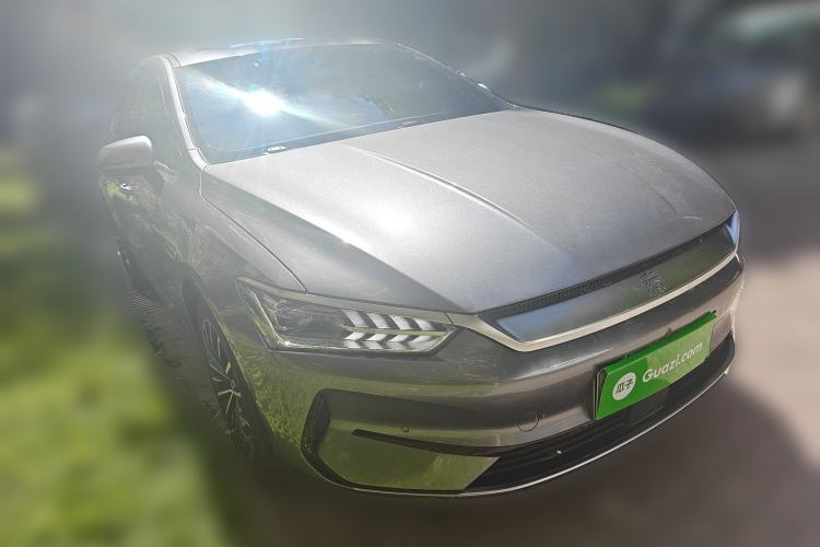 Used BYD Qin PLUS 2021 EV 600KM Flagship Model Exterior 2
