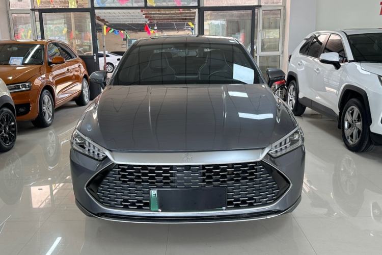 Used BYD Qin PLUS 2021 DM-i 55KM Flagship Model Exterior 2
