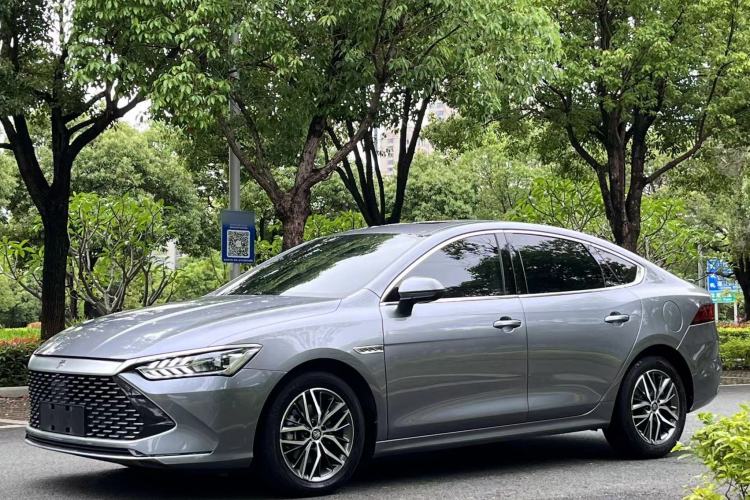 Used BYD Qin PLUS 2021 DM-i 55KM Flagship Model Exterior 2