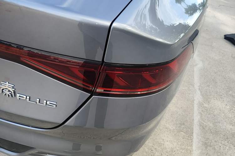 Used BYD Qin PLUS 2021 EV 500KM Luxury Model Exterior 3