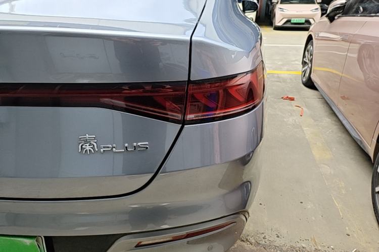 Used BYD Qin PLUS 2021 DM-i 120KM Flagship Model Exterior 3