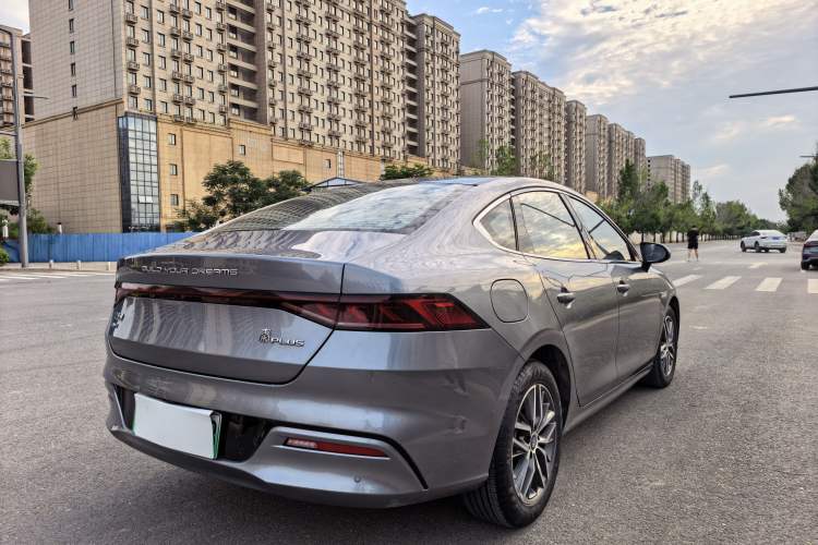 Used BYD Qin PLUS 2021 DM-i 55KM Flagship Model Exterior 3