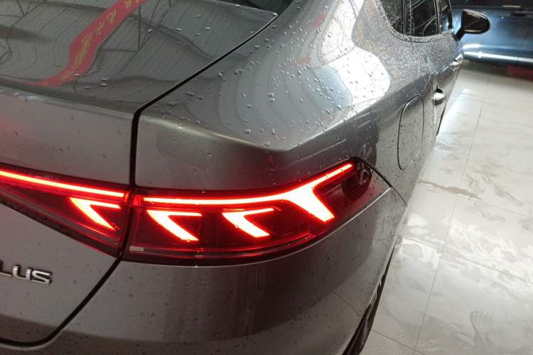 Used BYD Qin PLUS 2021 EV 400KM Luxury Model Exterior 3