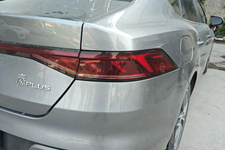 Used BYD Qin PLUS 2021 EV 500KM Luxury Model Exterior 3