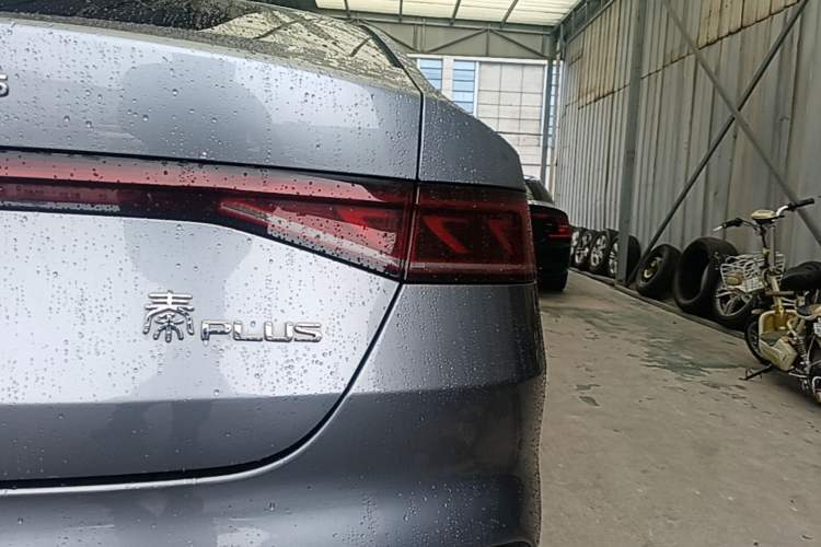 Used BYD Qin PLUS 2021 DM-i 55KM Flagship Model Exterior 3