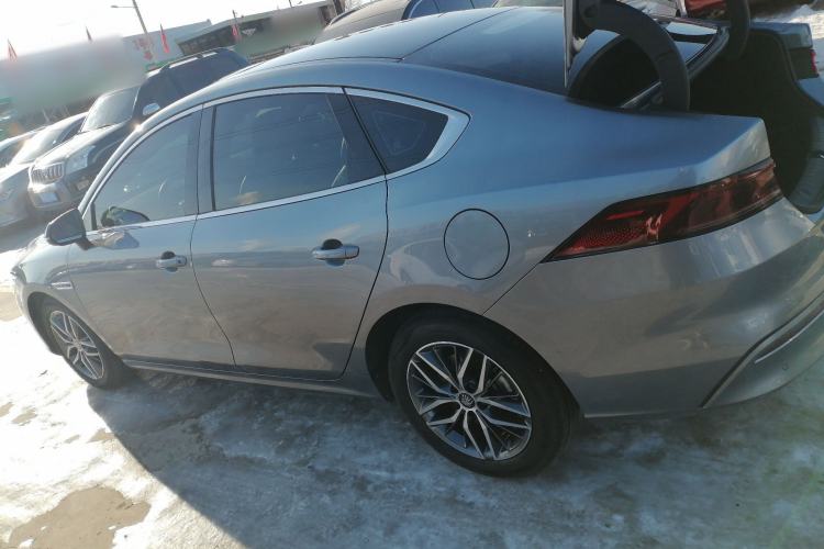Used BYD Qin PLUS 2021 DM-i 55KM Flagship Model Exterior 3