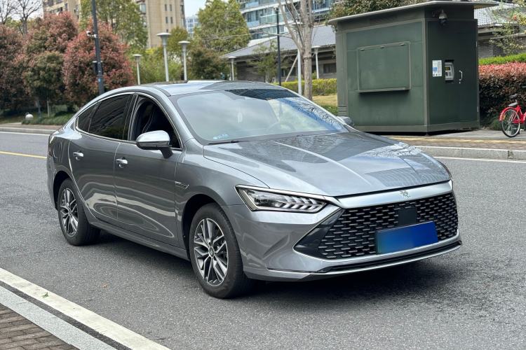Used BYD Qin PLUS 2021 DM-i 120KM Flagship Model Exterior 3