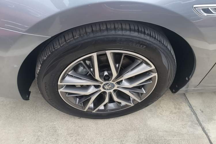 Used BYD Qin PLUS 2021 EV 500KM Luxury Model Exterior 4