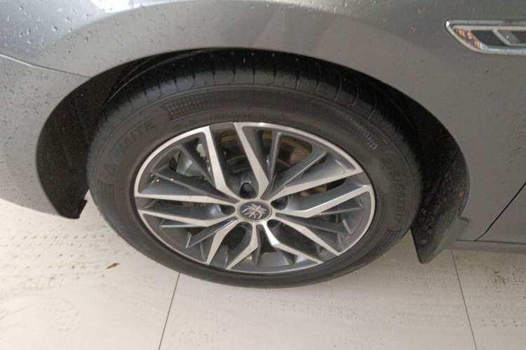 Used BYD Qin PLUS 2021 EV 400KM Luxury Model Exterior 4