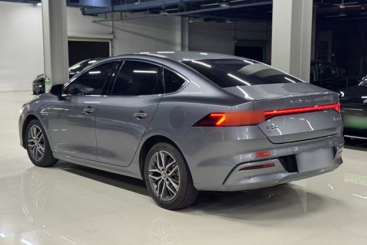 Used BYD Qin PLUS 2021 DM-i 55KM Flagship Model Exterior 4