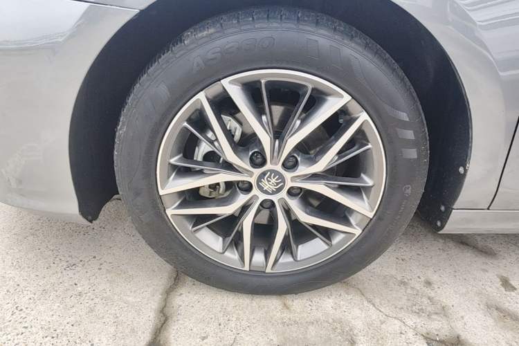 Used BYD Qin PLUS 2021 DM-i 55KM Flagship Model Exterior 4
