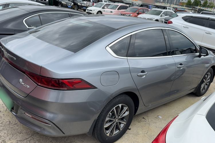 Used BYD Qin PLUS 2021 DM-i 55KM Prestige Model Exterior 4
