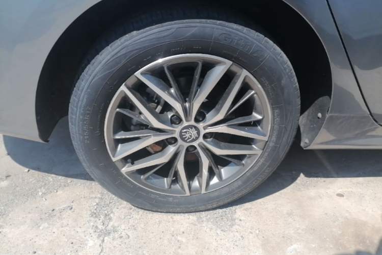 Used BYD Qin PLUS 2021 DM-i 55KM Flagship Model Exterior 5