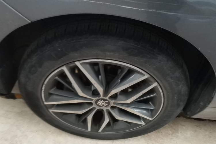 Used BYD Qin PLUS 2021 EV 500KM Luxury Model Exterior 5