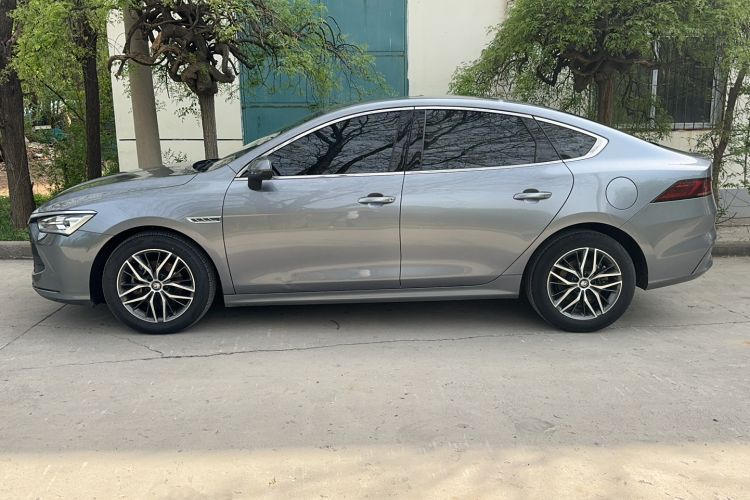Used BYD Qin PLUS 2021 DM-i 55KM Flagship Model Exterior 5