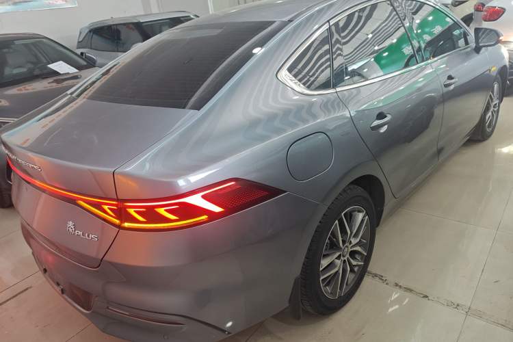 Used BYD Qin PLUS 2021 EV 500KM Luxury Model Exterior 5