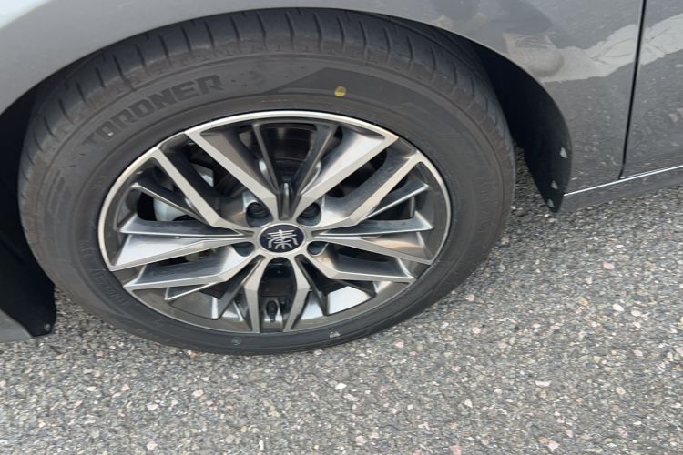 Used BYD Qin PLUS 2021 DM-i 55KM Flagship Model Exterior 7