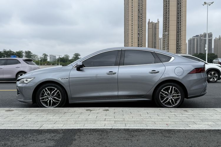 Used BYD Qin PLUS 2021 DM-i 55KM Flagship Model Exterior 7