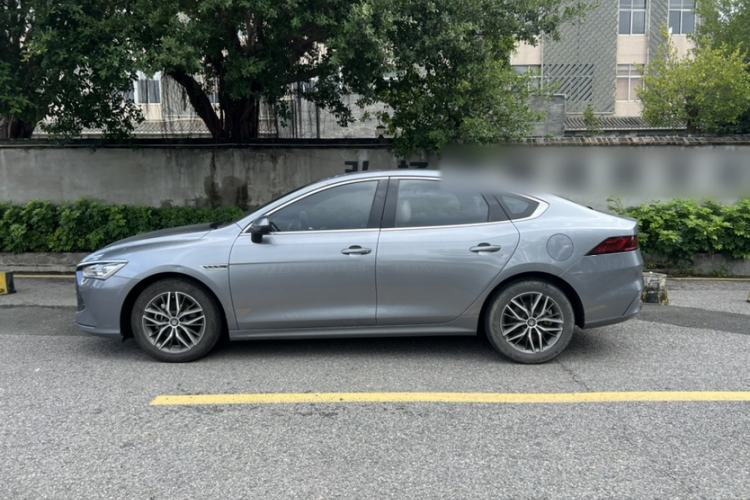 Used BYD Qin PLUS 2021 DM-i 55KM Flagship Model Exterior 7