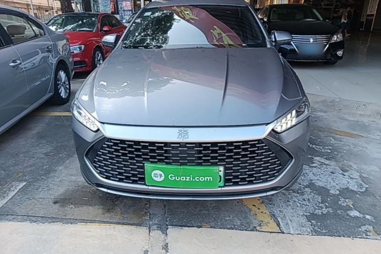Used BYD Qin PLUS 2021 DM-i 55KM Flagship Model Front