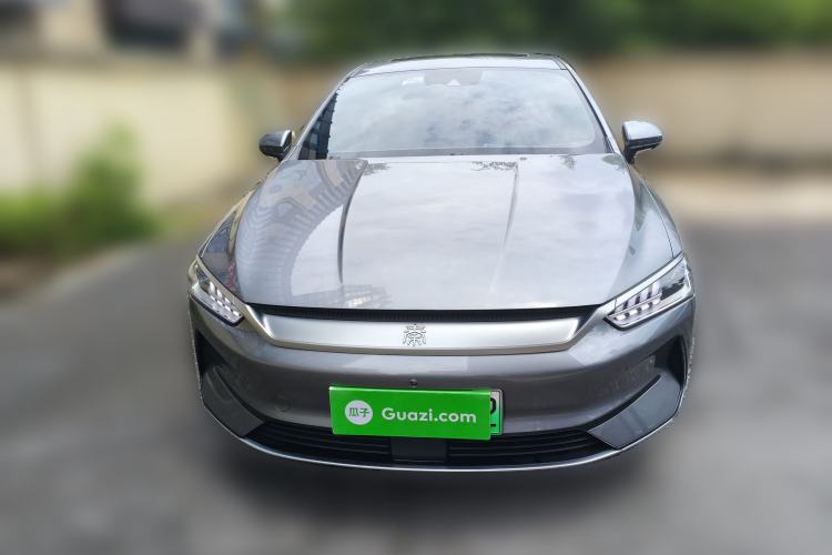 Used BYD Qin PLUS 2021 EV 600KM Flagship Model Front