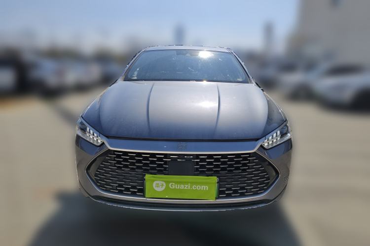 Used BYD Qin PLUS 2021 DM-i 120KM Flagship Model Front