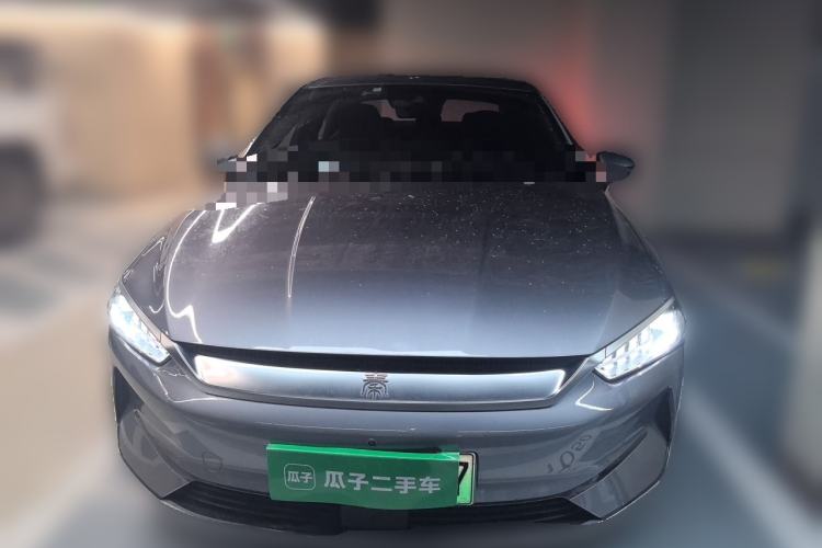 Used BYD Qin PLUS 2021 EV 600KM Flagship Model Front