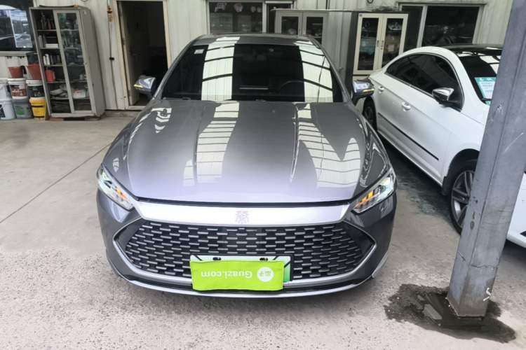 Used BYD Qin PLUS 2021 DM-i 55KM Flagship Model Front