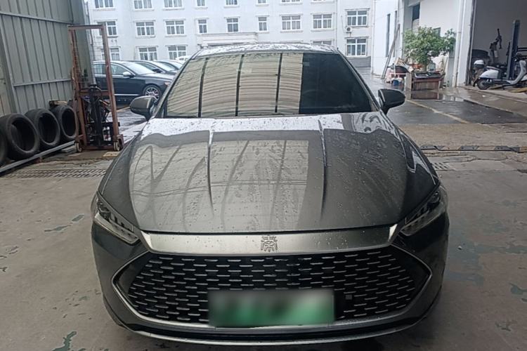 Used BYD Qin PLUS 2021 DM-i 55KM Flagship Model Front