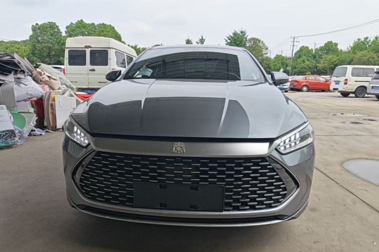 Used BYD Qin PLUS 2021 DM-i 55KM Flagship Model Front