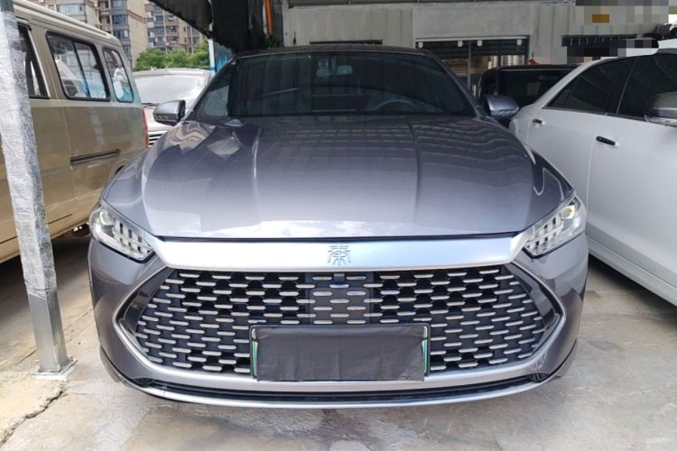 Used BYD Qin PLUS 2021 DM-i 55KM Prestige Model Front