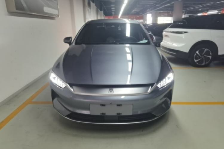Used BYD Qin PLUS 2021 EV 600KM Flagship Model Front
