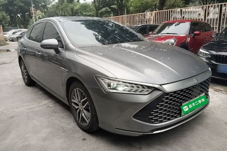 Used BYD Qin PLUS 2021 DM-i 55KM Flagship Model Front Right 45 Deg