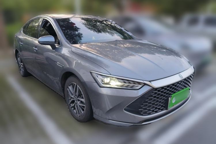 Used BYD Qin PLUS 2021 DM-i 55KM Flagship Model Front Right 45 Deg