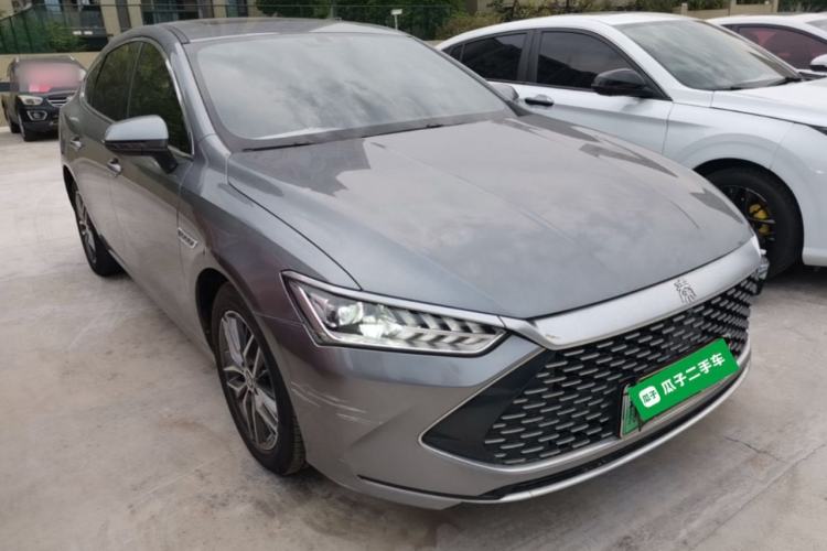 Used BYD Qin PLUS 2021 DM-i 55KM Flagship Model Front Right 45 Deg