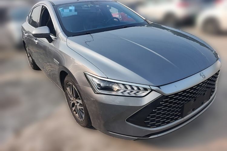 Used BYD Qin PLUS 2021 DM-i 55KM Flagship Model Front Right 45 Deg