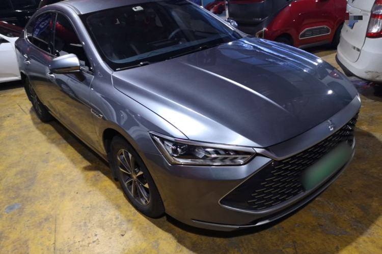 Used BYD Qin PLUS 2021 DM-i 55KM Prestige Model Front Right 45 Deg