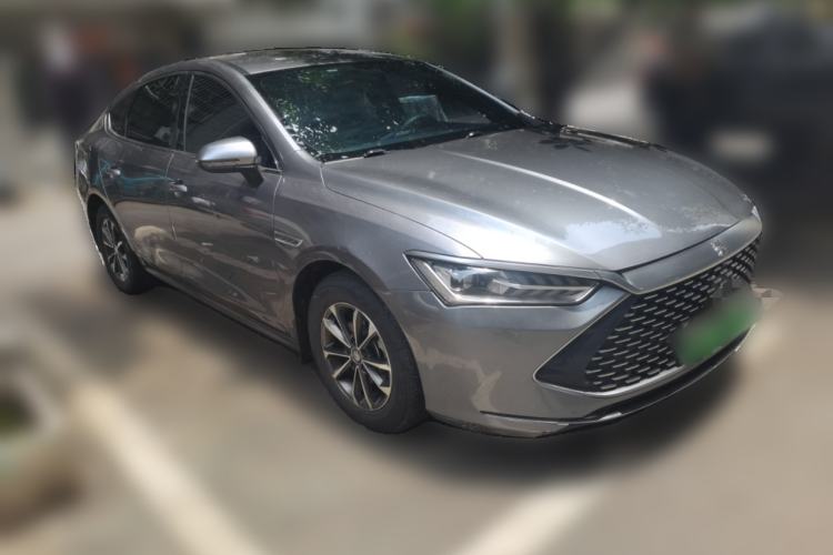 Used BYD Qin PLUS 2021 DM-i 55KM Prestige Model Front Right 45 Deg