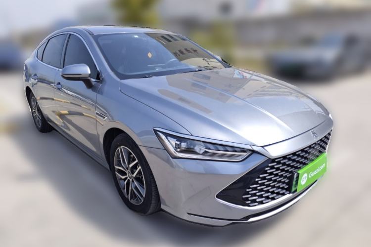 Used BYD Qin PLUS 2021 DM-i 55KM Flagship Model Front Right 45 Deg