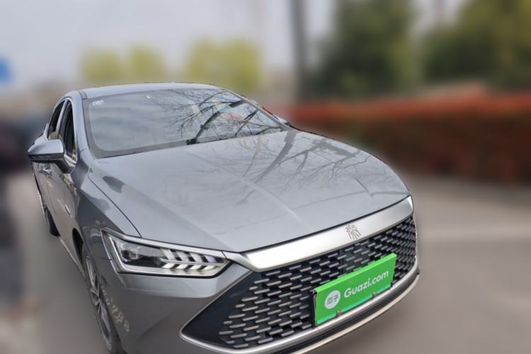 Used BYD Qin PLUS 2021 DM-i 55KM Flagship Model Front Right 45 Deg