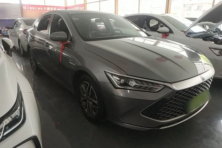 Used BYD Qin PLUS 2021 DM-i 55KM Flagship Model Front Right 45 Deg
