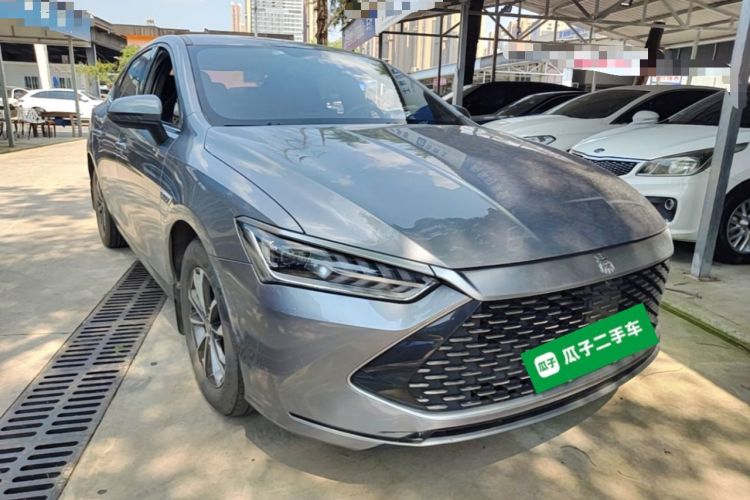 Used BYD Qin PLUS 2021 DM-i 55KM Prestige Model Front Right 45 Deg