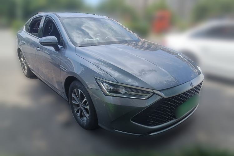 Used BYD Qin PLUS 2021 DM-i 55KM Prestige Model Front Right 45 Deg