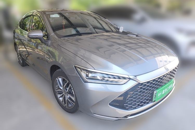 Used BYD Qin PLUS 2021 DM-i 120KM Prestige Model Front Right 45 Deg