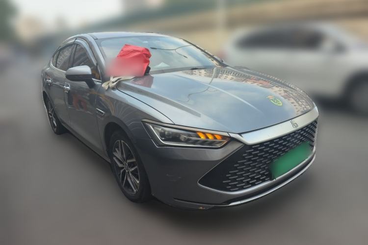 Used BYD Qin PLUS 2021 DM-i 55KM Flagship Model Front Right 45 Deg