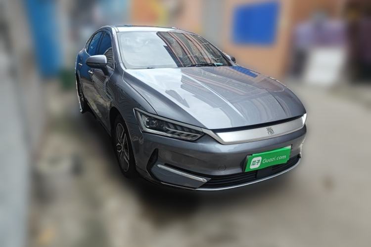 Used BYD Qin PLUS 2021 EV 400KM Luxury Model Front Right 45 Deg