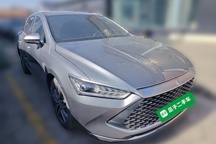 Used BYD Qin PLUS 2021 DM-i 55KM Flagship Model Front Right 45 Deg